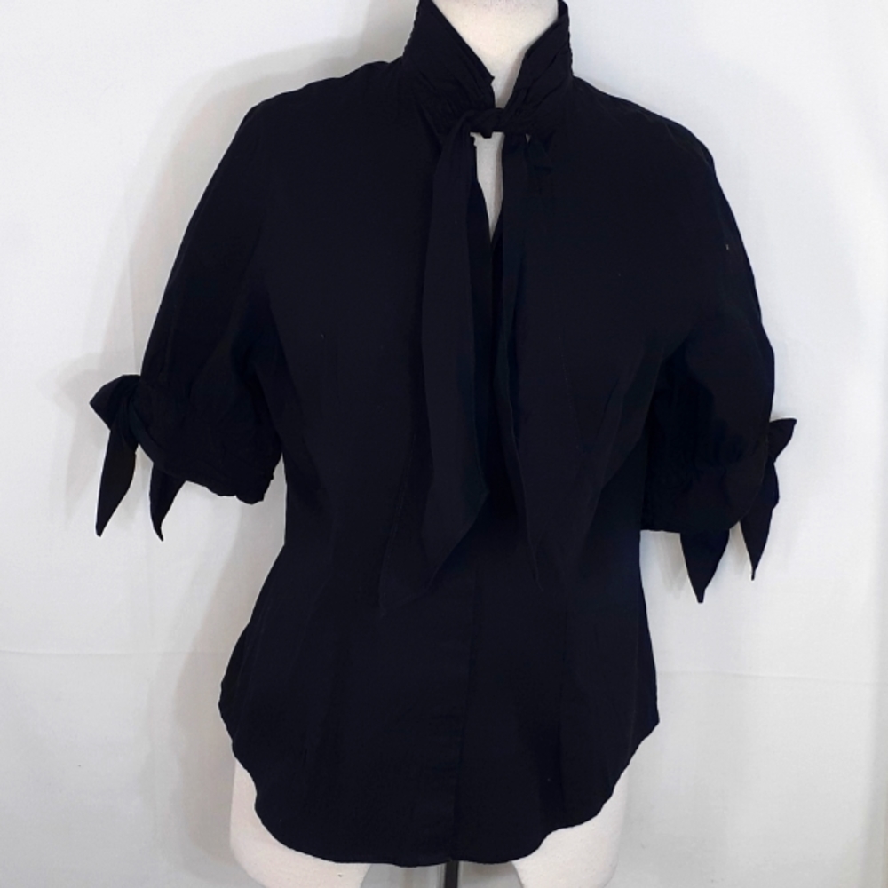 Anne Fontaine black button down short sleeve blouse size 44 size medium